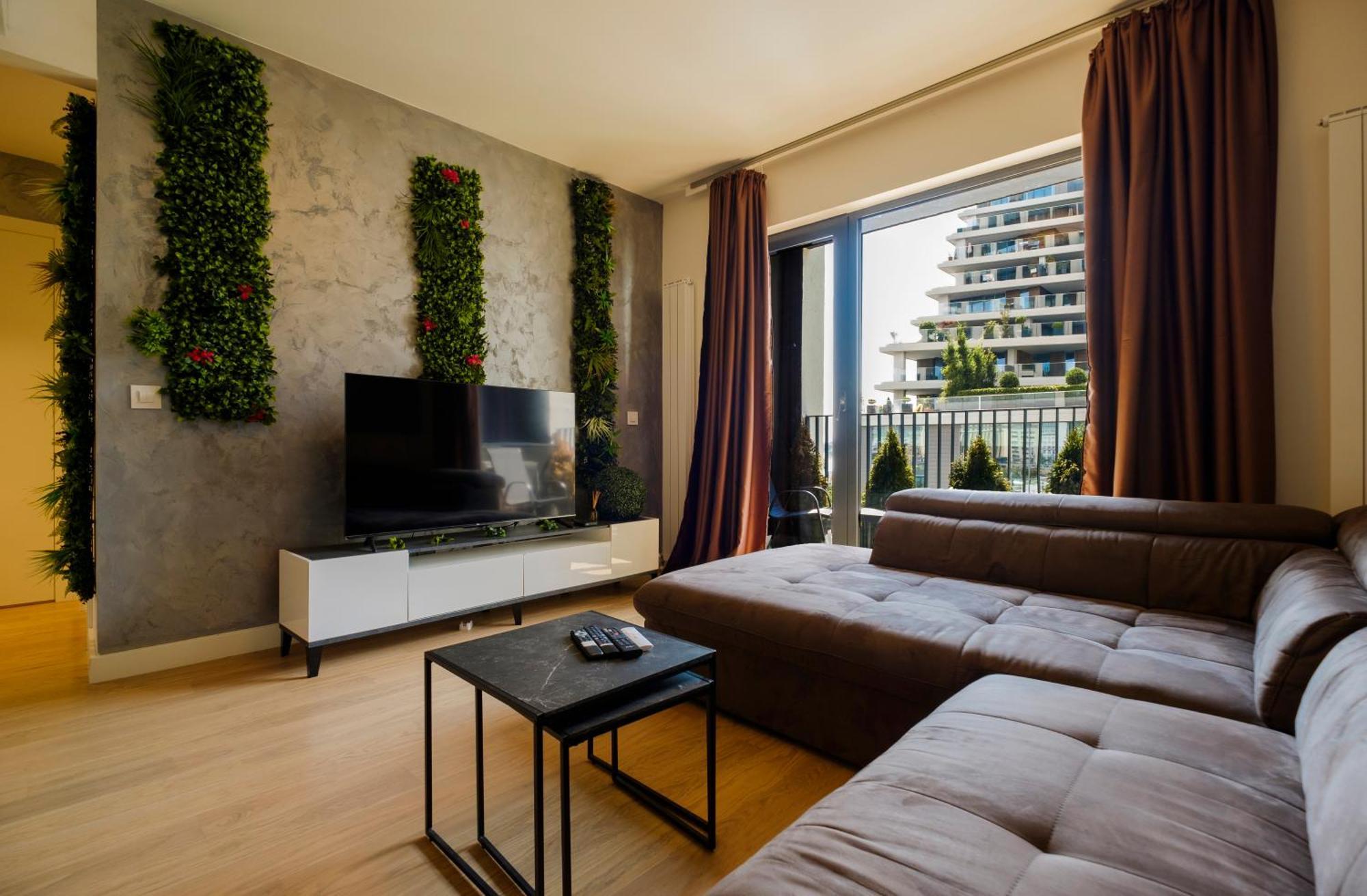 Waterfront - Art Apartment