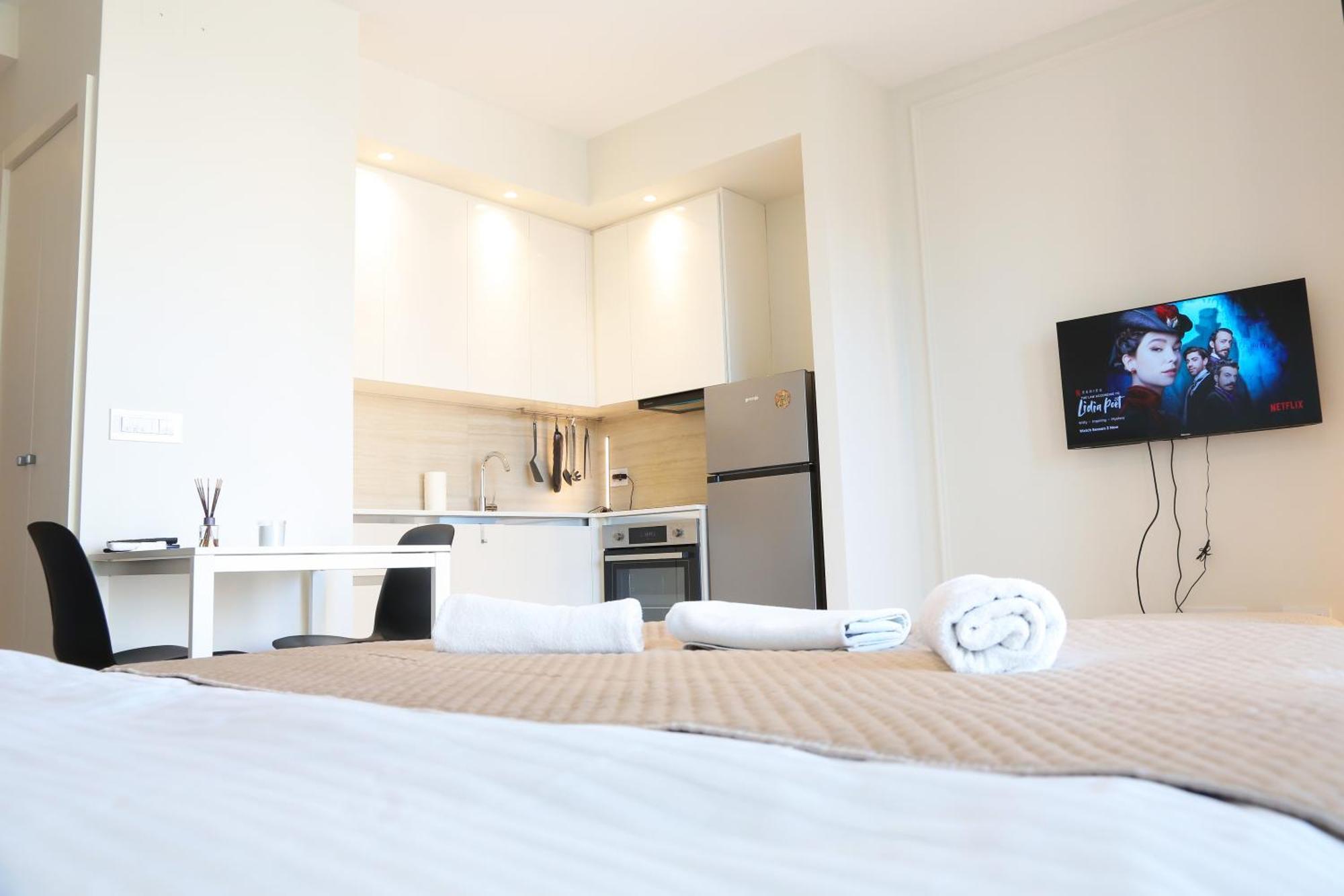 Waterfront - Art Apartment Belgrade